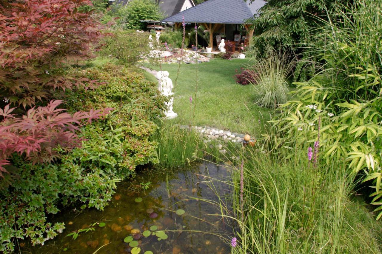 Ferienhaus Und Ferienwohnung "Am Waldsaum" Gohrisch Kültér fotó
